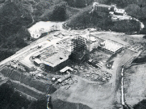 建設中の東生駒キャンパス
